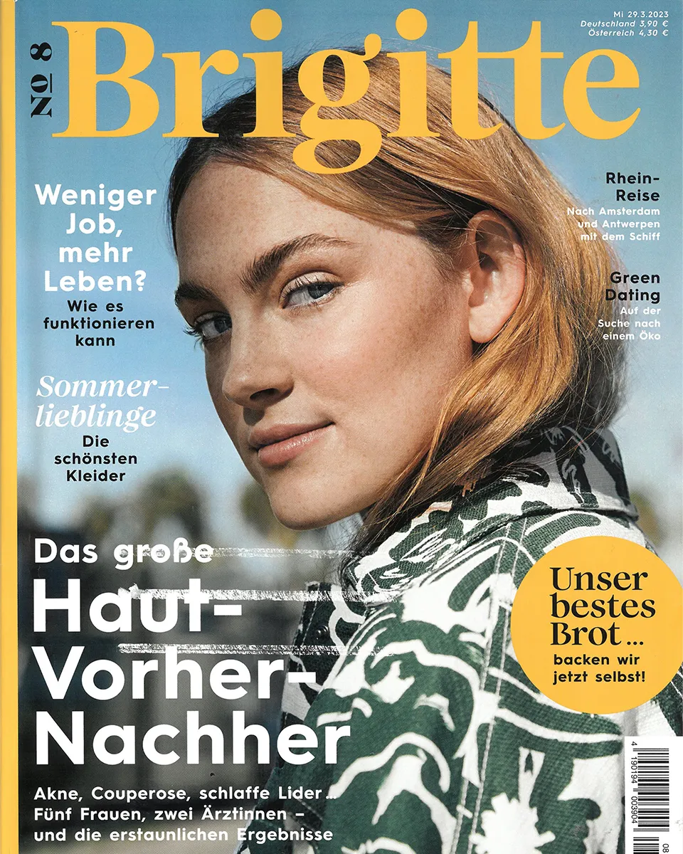 Titelseite der Brigitte Zeitschrift aus der Ausgabe 3/2023 mit einem Outfit von Belle Ikat
