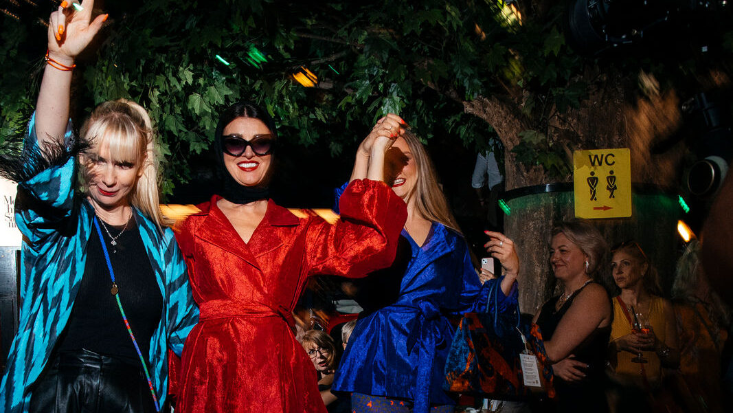 party stimmumg bei fashion event
