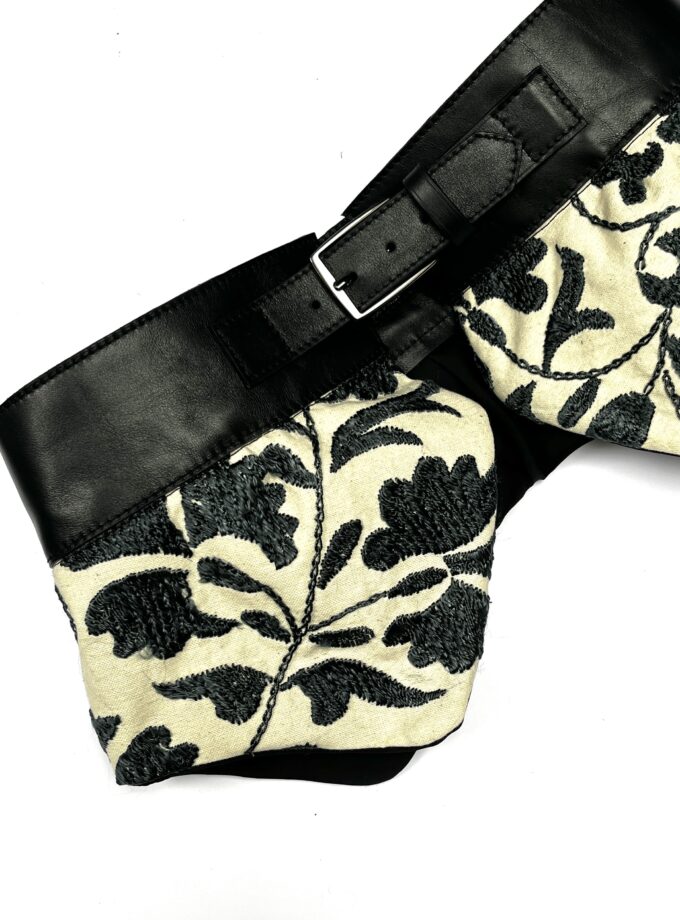gürtel bestickt leder